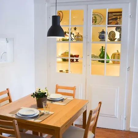 Apartman Family By The River